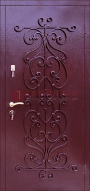 Бордовая металлическая дверь с ковкой ДК-21 в кирпичный дом в Йошкар-Оле