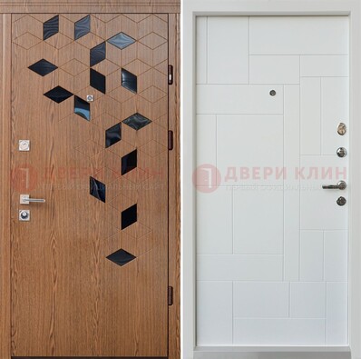 Металлическая белая дверь c МДФ Махагон ДМ-256 в Санкт-Петербурге