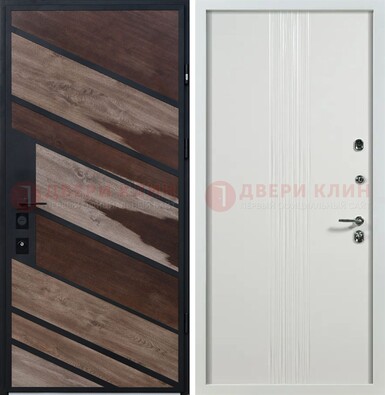 Железная коричневая дверь со светлой МДФ внутри ДМ-310 в Йошкар-Оле