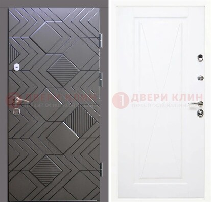 Железная темная дверь с МДФ в цвете Шоколад внутри ДМ-314 в Санкт-Петербурге