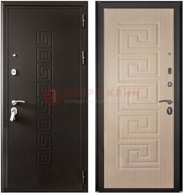 Коричневая стальная дверь с порошковым напылением с дизайном ДП-37 в Йошкар-Оле