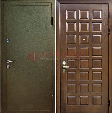 Зеленая входная дверь с порошковым окрасом ДП-64 в Йошкар-Оле
