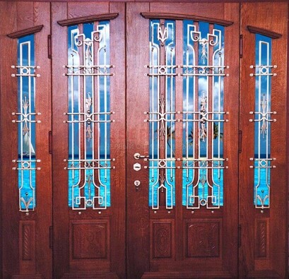 Коричневая стальная парадная дверь со вставками из стекла ДПР-55 в Йошкар-Оле
