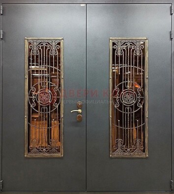 Входная металлическая парадная дверь со стеклом и ковкой ДПР-81 в Йошкар-Оле