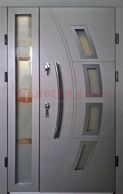 Серая железная дверь для дома со стеклом ДС-17 в Йошкар-Оле