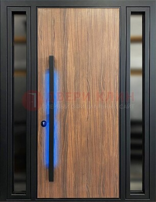 Коричневая металлическая дверь со стеклом ДС-69 в Йошкар-Оле