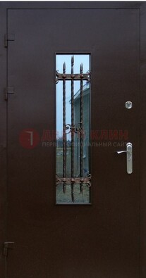Коричневая металлическая дверь со стеклом и ковкой ДСК-47 В Ижевске