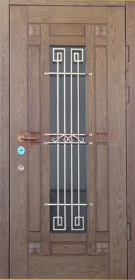 Коричневая железная дверь со стеклом темным и ковкой ДСК-5 в Перми
