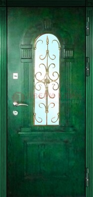 Зеленая стальная дверь со стеклом и ковкой ДСК-61 в Йошкар-Оле