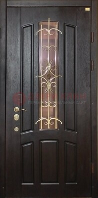 Металлическая дверь со стеклом и ковкой ДСК-79 для загородного дома в Йошкар-Оле